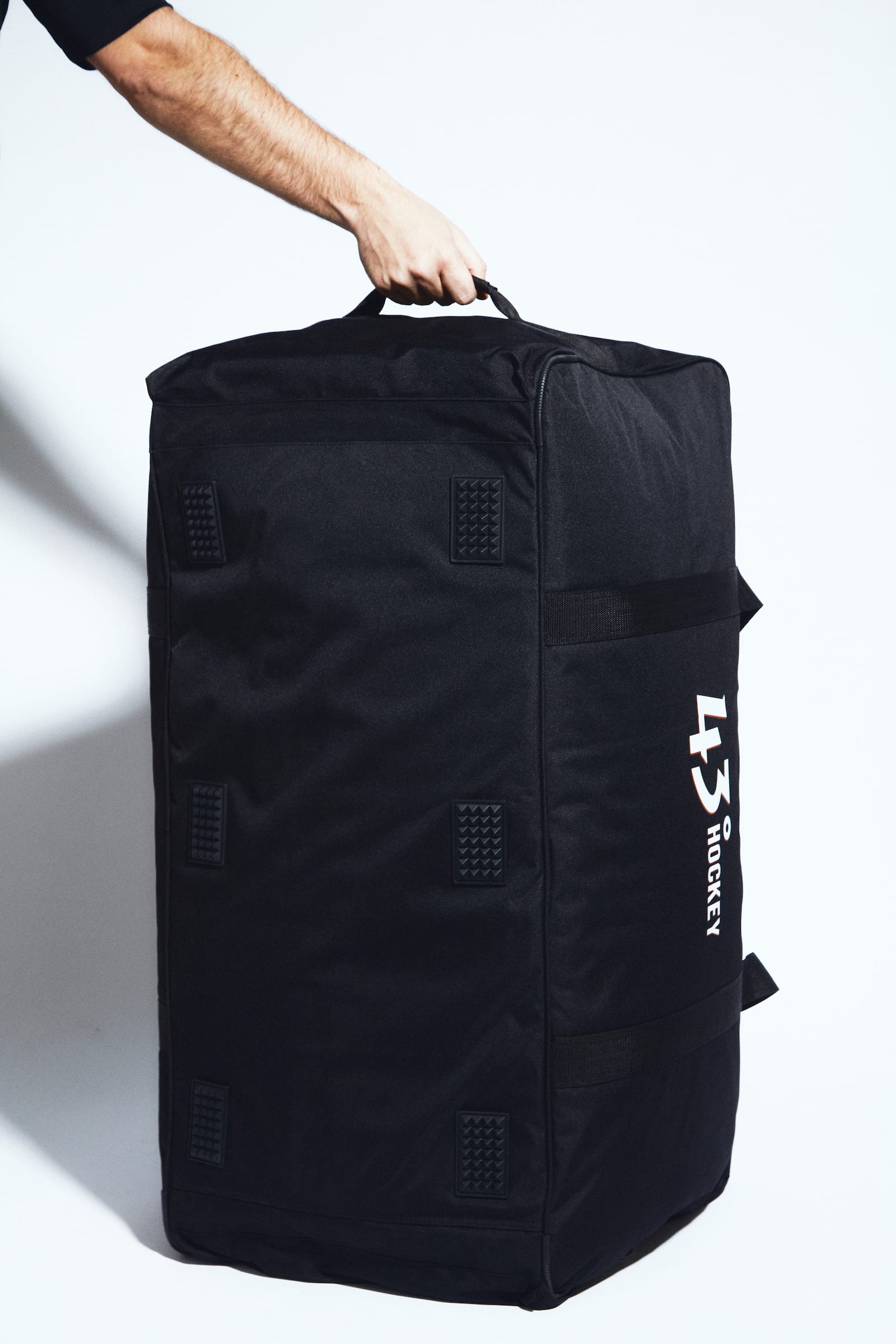 43° Temperature Controlled Hockey Bag